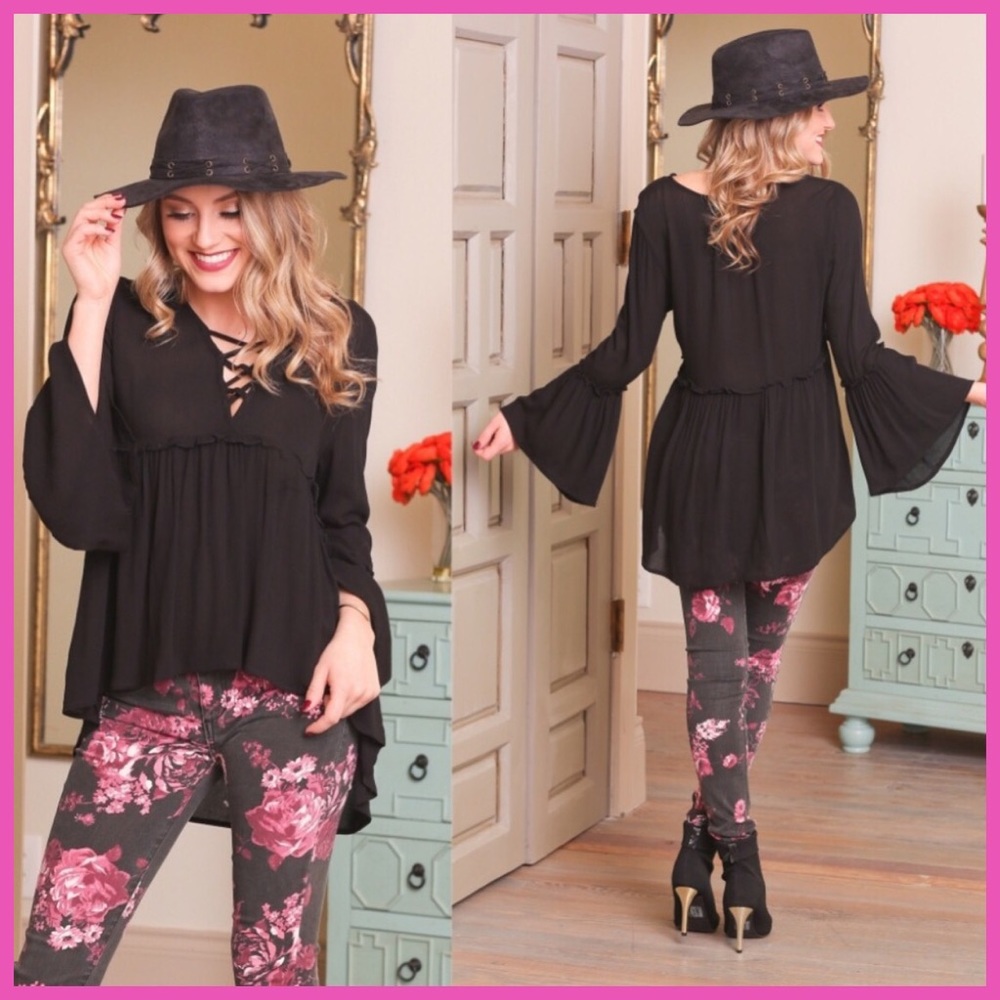 H/P 11/25 💝CROSS FRONT TUNIC IN BLACK💝